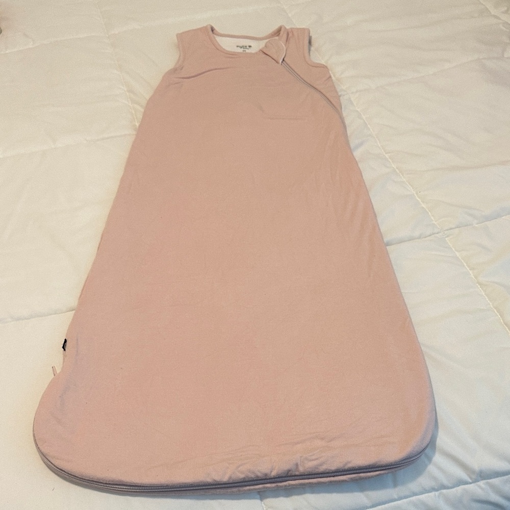 Kyte Pink Sleeveless Baby Sleeping Bag 1.0 tog medium